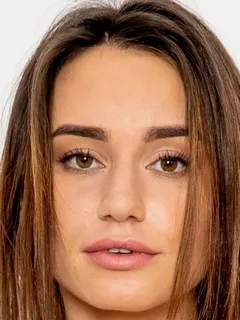 Lana Roy