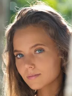 Katya Clover