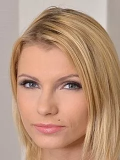 Karina Grand