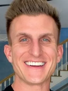 Oliver Faze