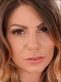 Lily Veroni