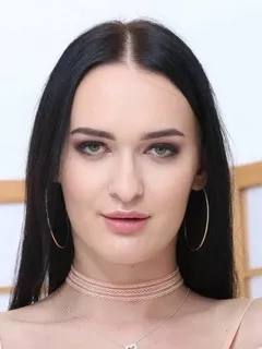 Sasha Sparrow