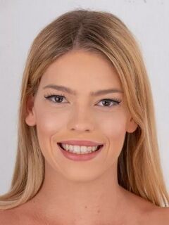 Leah Lee