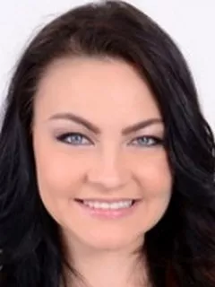 Nikki Bell