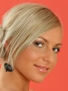 Jennifer Love