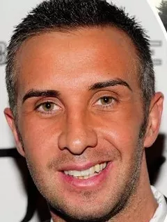 Keiran Lee