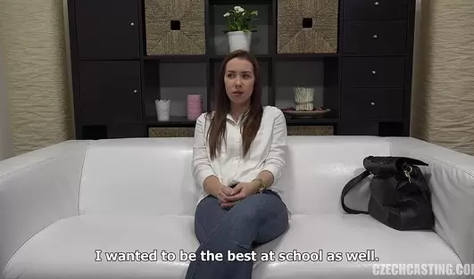 Чешский кастинг: деревенскую тёлку развели на сосать хуй и ебаться