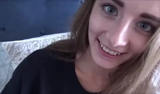 Похотливый брат устроил домашний инцест с сексуальной сестрёнкой