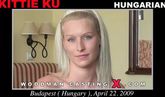 Венгерка с силиконовыми сиськами потрахалась с Вудманом в попу