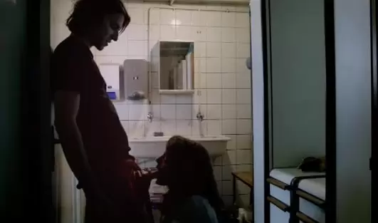 Фильм. Q: Загадка женщины