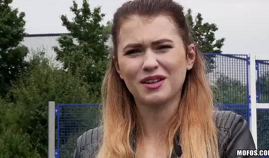 Заманил незнакомку поебаться в лесу за деньги