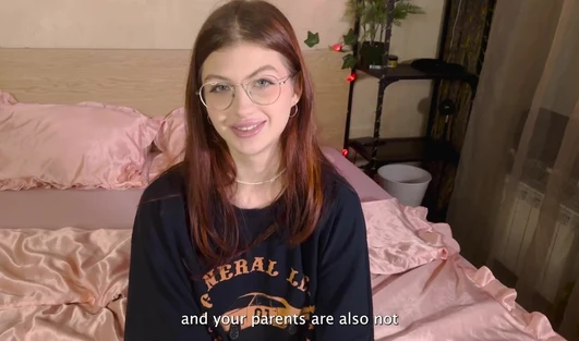 Парень узнал, что сестра ему неродная, и сразу принялся трахать её