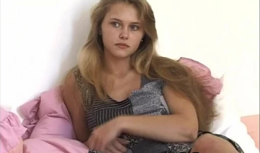 Видео 1994 года: молодой Вудман производит жопотрах с русской милашкой