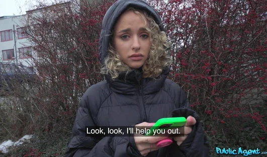 Кудряшка не собиралась, но продала свою пизду хитрому незнакомцу